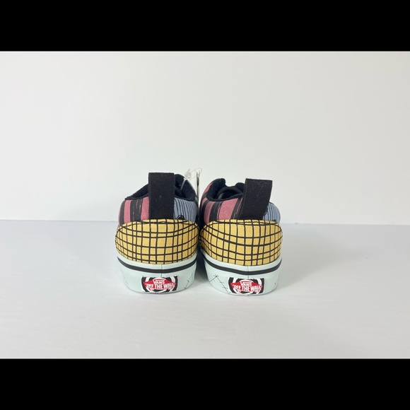 Vans x Nightmare Before Christmas Era Sneakers - Picture 3 of 7
